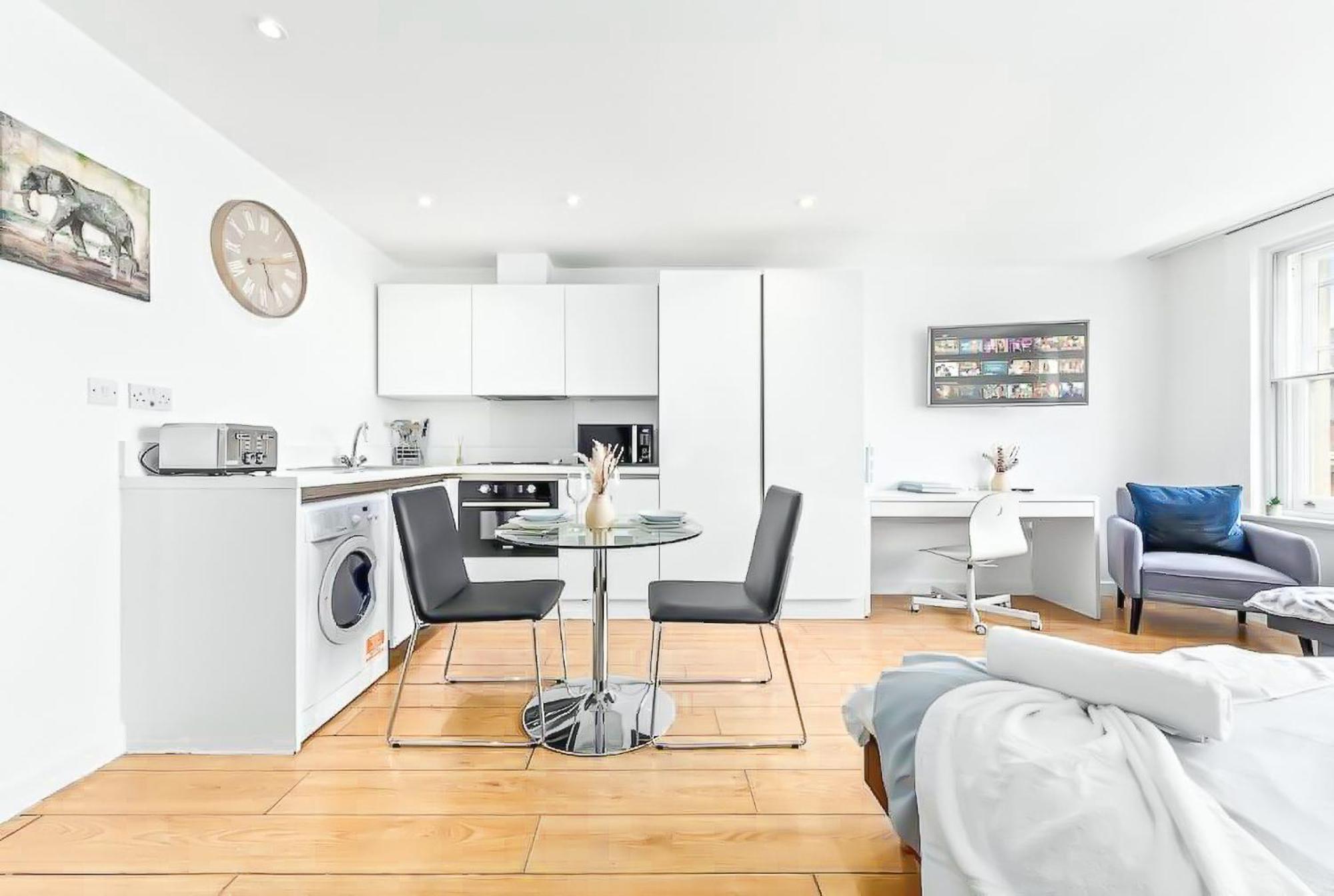 Piccadilly, Soho 1 Bedroom Sleep 6 Vr1 Londra Dış mekan fotoğraf